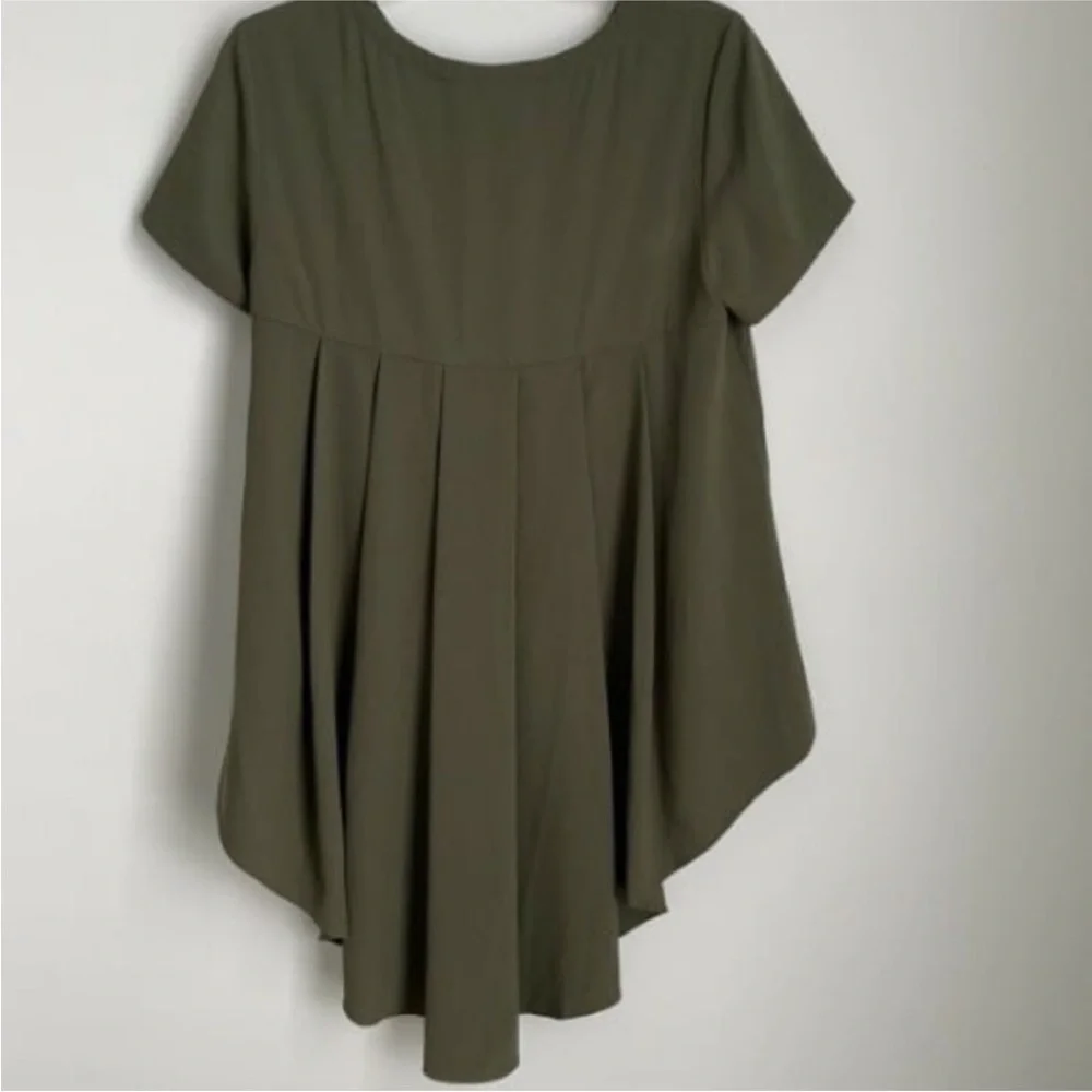 Crosby by Mollie Burch Green High Low Hem Blouse Pleated Back Sz S - Picture 4 of 8
